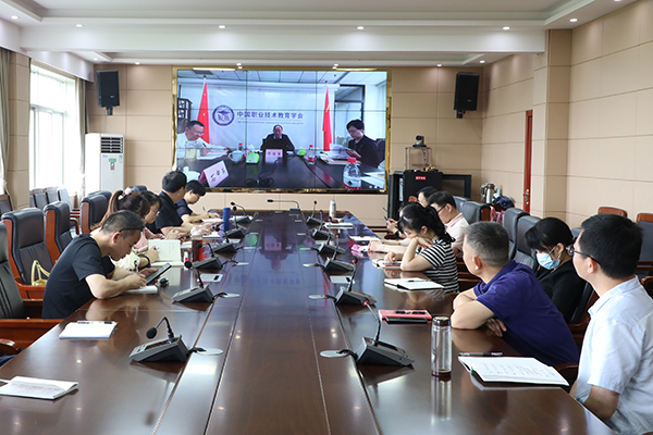江西农业工程职业学院积极组织人员参加“学新法、践新法、开新局” 等培训