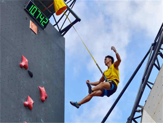 广州体育学院攀岩队在广东省第十四届攀岩锦标赛中获佳绩