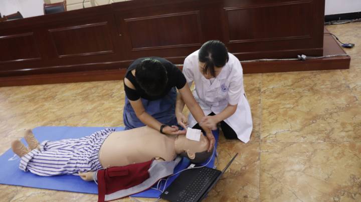杭州医学院暑期社会实践PK |织密急救安全网，健康共富我先行